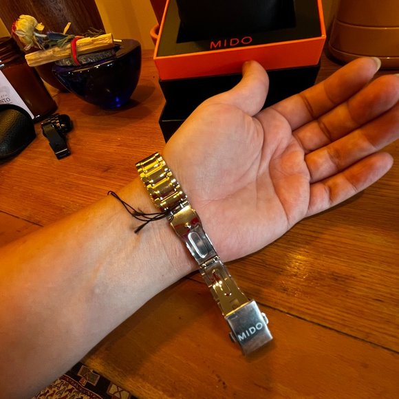 Mido Swiss Made Women's Watch - Picture 5 of 6